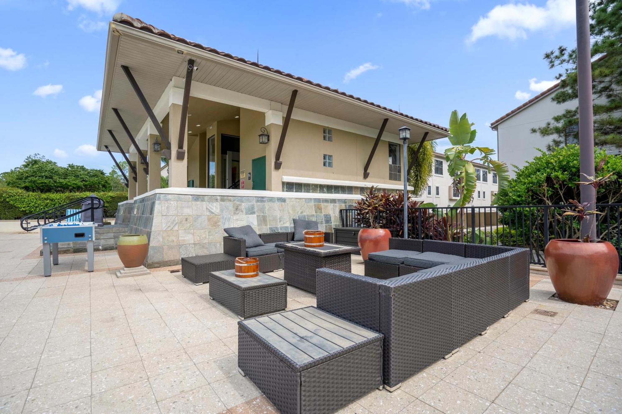 Long Weekend Escape - Townhome By Disney! Орландо Екстериор снимка