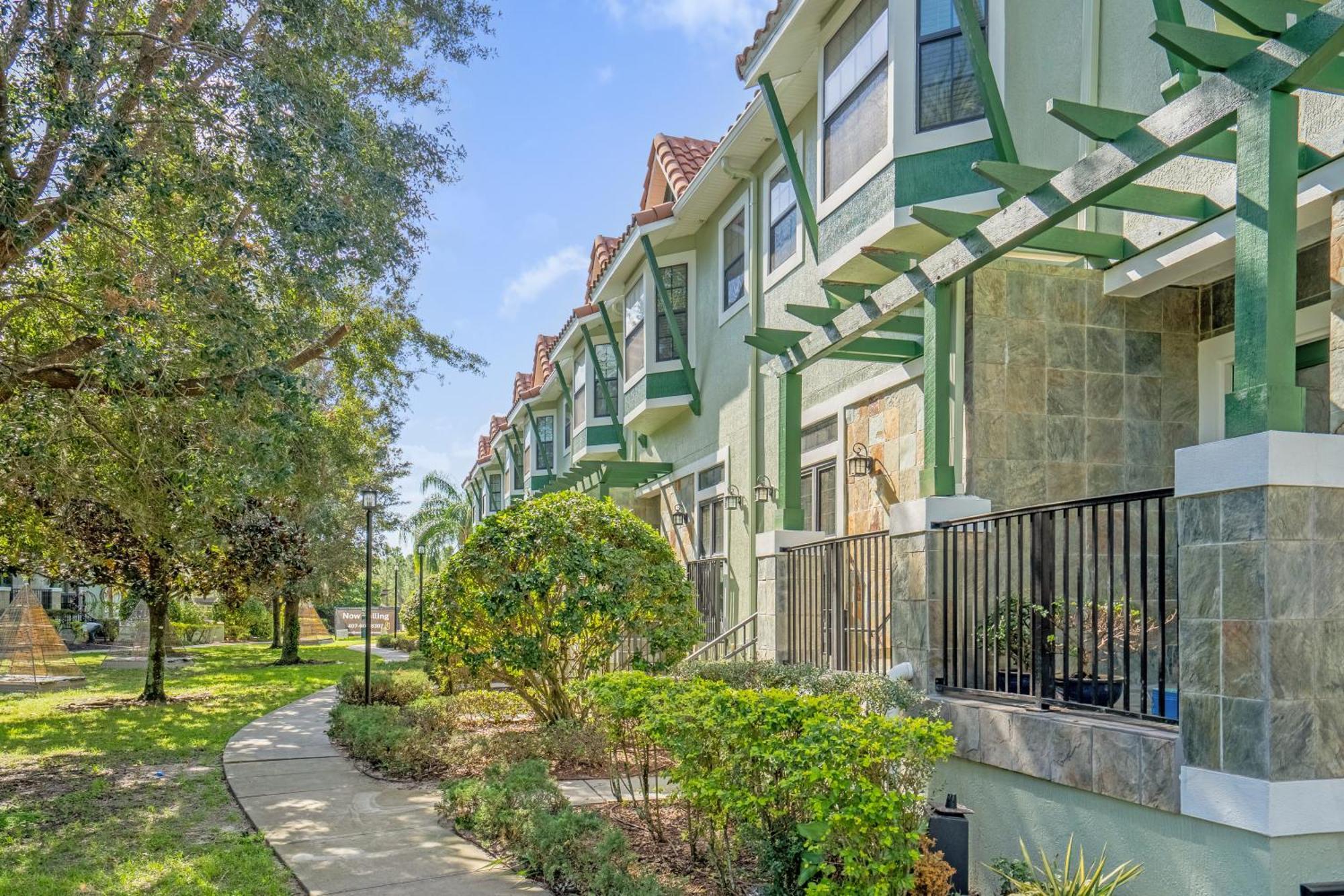 Long Weekend Escape - Townhome By Disney! Орландо Екстериор снимка